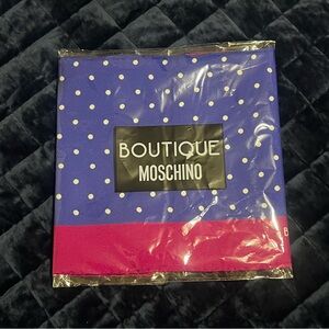 NWT!! Moschino Boutique Scarf